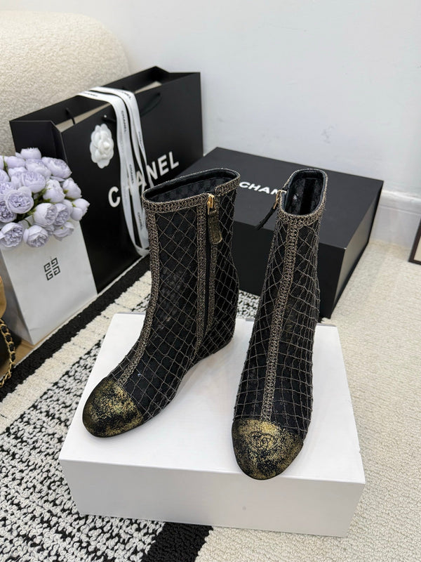CC 26 Bottine à talon compensé en cuir maillé noir 588857