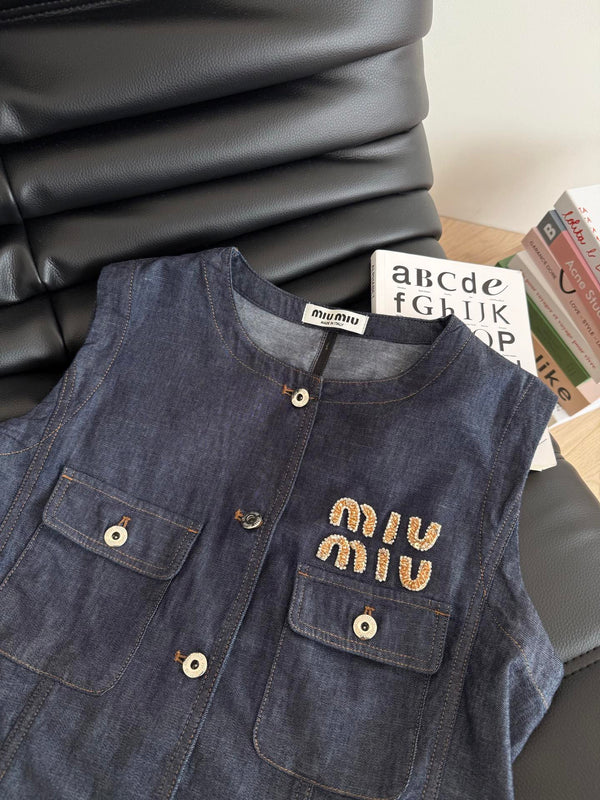 Abito in denim decorato con lettere di perline Miu Miu, blu scuro, in cotone