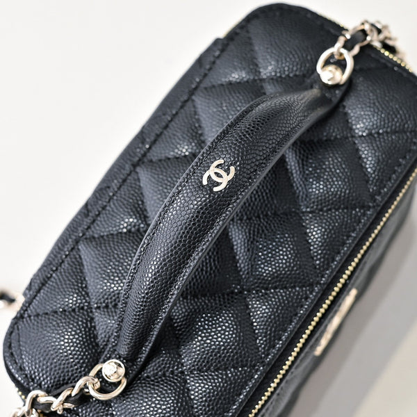 CC 25C Vanity Case 17 Black Caviar Leather 286273