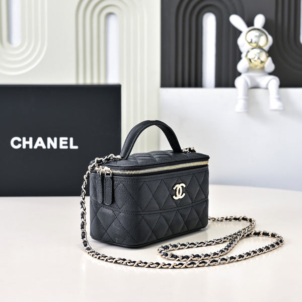 CC 25C Vanity Case 17 Black Caviar Leather 286273