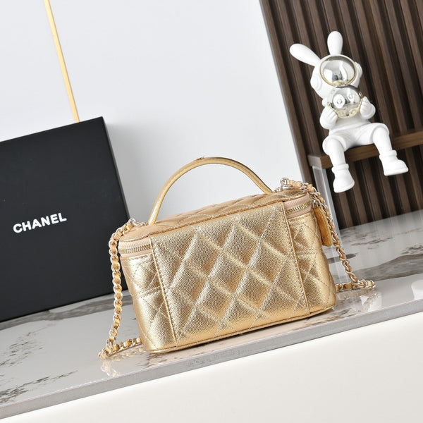 CC 25C Vanity Case Cuir Caviar Métallisé Or 286276