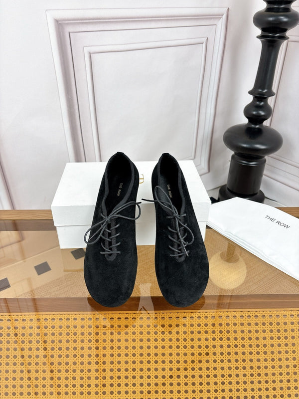 TR Deep Mouth Slip-on Loafers Black Suede 931974
