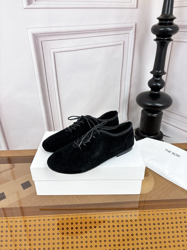 TR Deep Mouth Slip-on Loafers Black Suede 931974