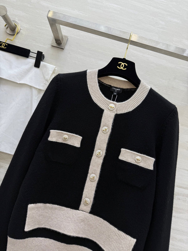 Chanel 2025 Ensemble deux pièces Cardigan Veste Laine Cachemire Noir 319528