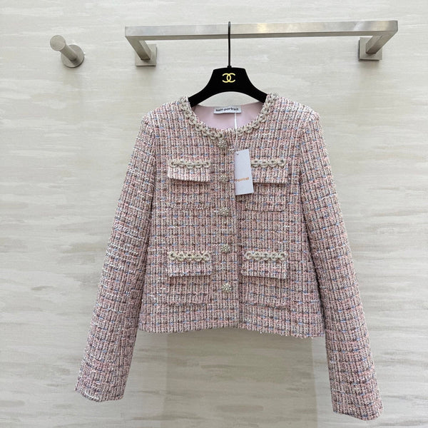 Veste Chanel 2025 à chaîne strassée en tweed rose 319510