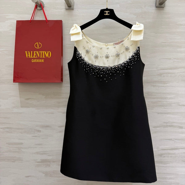 Valen 26s Robe noire en coton ornée de perles et de strass 344751