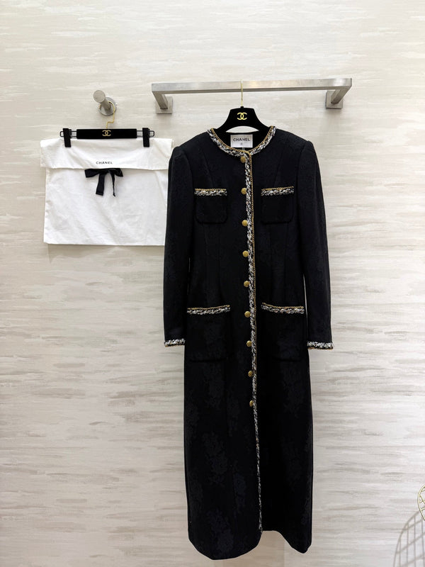 CC Manteau long noir tissé 344727