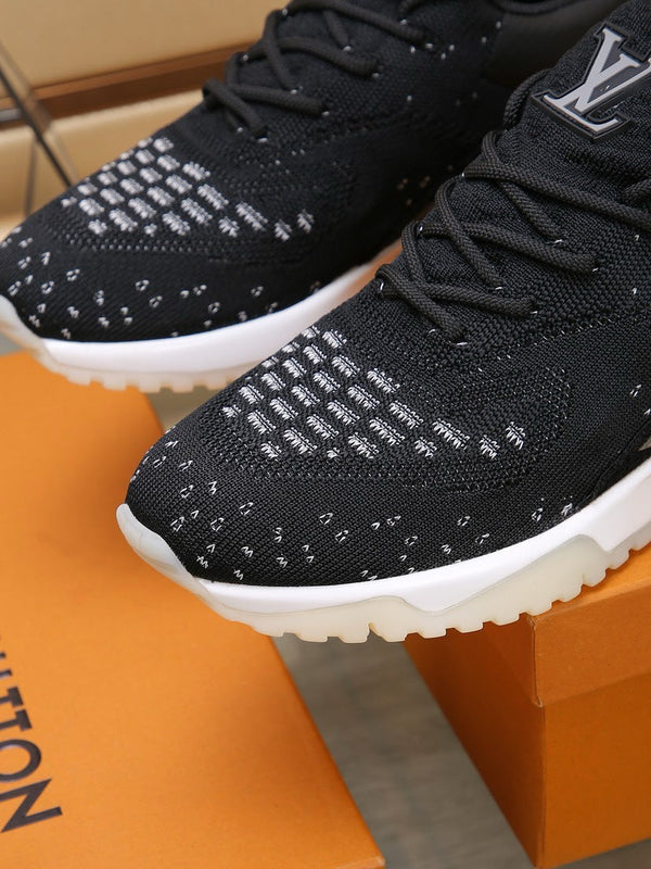 SNEAKERS IN BLACK MIX WHITE MESH BREATHABLE AND RUBBER