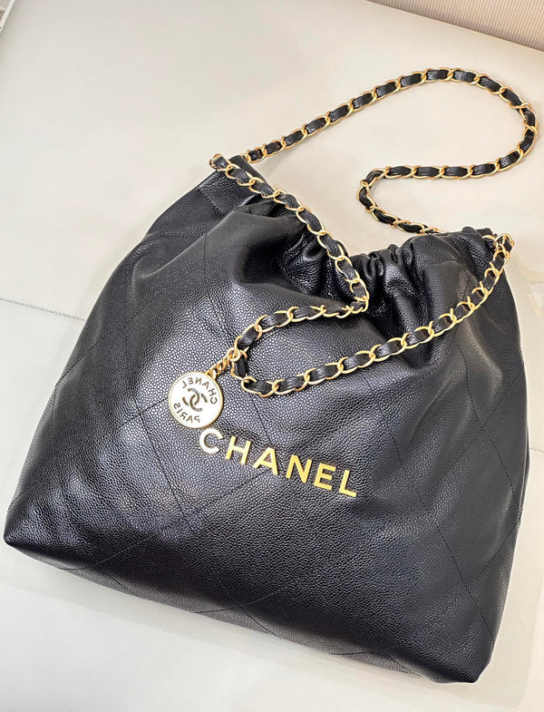 Borsa Hobo CC 22 42 cm in pelle di vitello martellata nera con finiture dorate