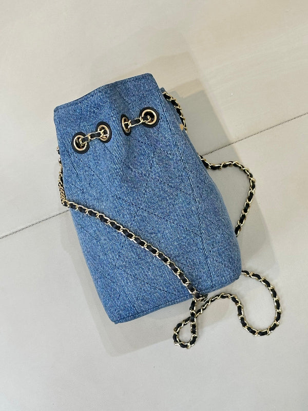 CC 26s Métiers d'art 2026 Bucket Bag 18CM Blue Denim 143452