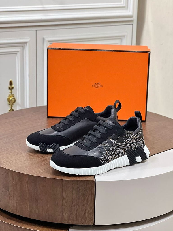Sneaker HM Bouncing con ricamo ispirato a Faubourg.