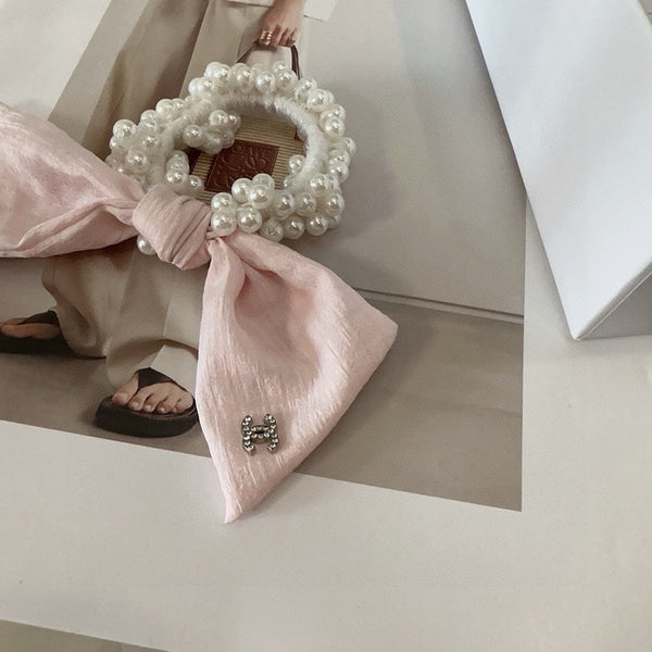 LIGHT PINK WRINKLED FABRIC WITH PEARL SCRUNCHIE 358300