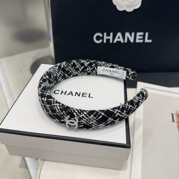 Chanel 26s Headband 228607