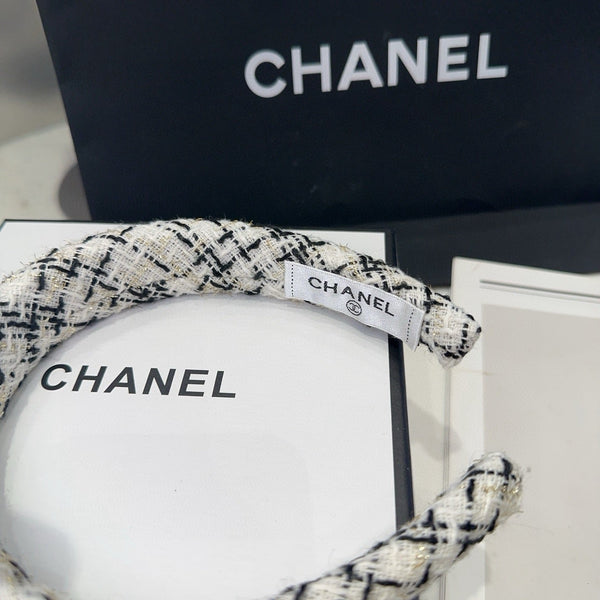 Chanel 26s Headband 228608
