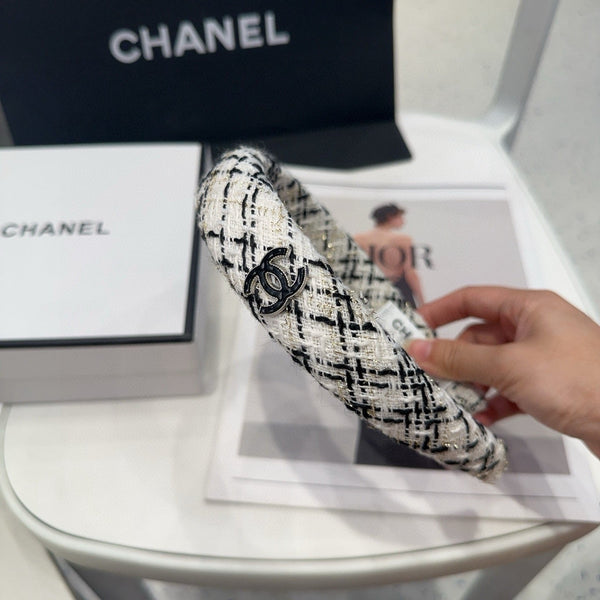 Chanel 26s Headband 228608
