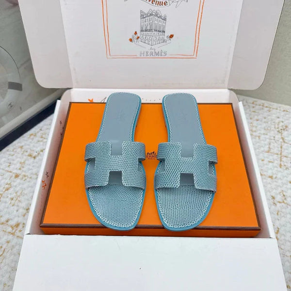 HM 26ss Oran Sandals Blue Cowhide 625042