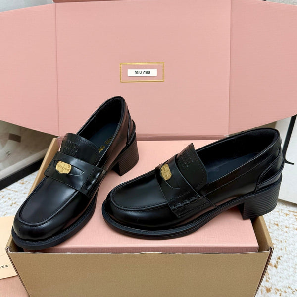 Miu Vintage-Effect Penny Loafers Black Leather 791004