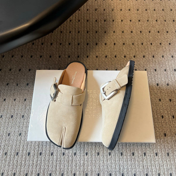 MM Tabi Buckle-Fastening Mules Beige Suede 803623