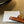 CD 26s Médaillon Buckle Slide Caramel Cowhide 820024