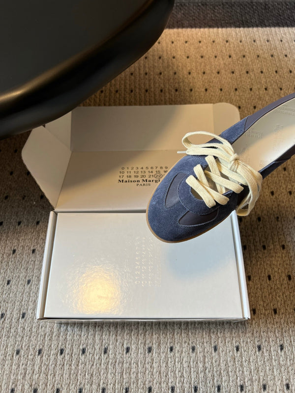 MM Replica Sneakers Blue Suede 803726