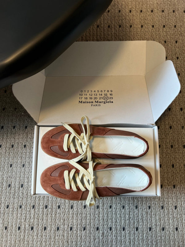MM Replica Sneakers Brown Suede 803727