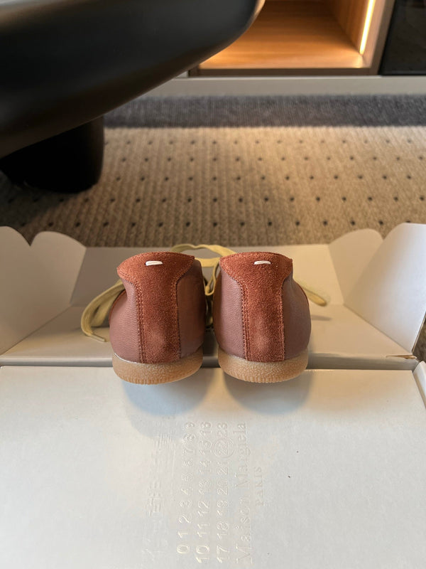 MM Replica Sneakers Brown Suede 803727