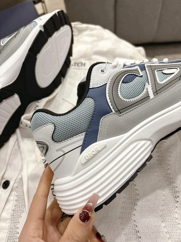 CD B30 Sneakers White Light Blue Technology Fabric
