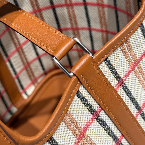 Picotin Lock 18 Gold Swift Calfskin Multicolor H Canvas