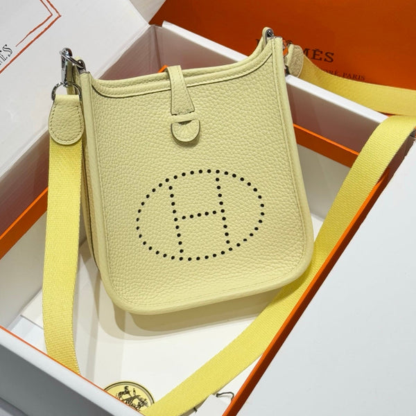 Borsa Hermes Evelyn 18 in pelle Epsom gialla Milton 255527