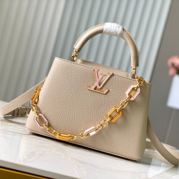 CAPUCINES BB 27CM PELLE TAURILLON BEIGE