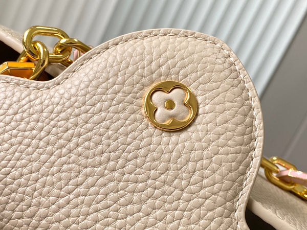 CAPUCINES BB 27CM PELLE TAURILLON BEIGE