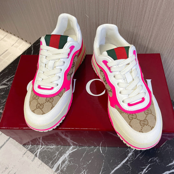 Sneakers GG Retro per coppie bianche rosa shocking