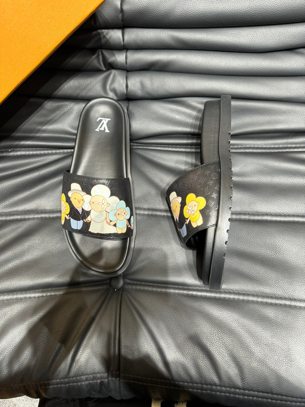 PANTOFOLE LV IN PELLE DI VITELLO MONOGRAMMA NERA