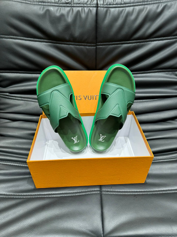 LV OASIS MULE IN PELLE DI VITELLO VERDE MARE