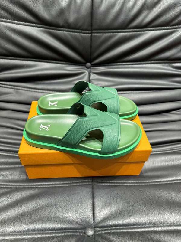 LV OASIS MULE IN PELLE DI VITELLO VERDE MARE