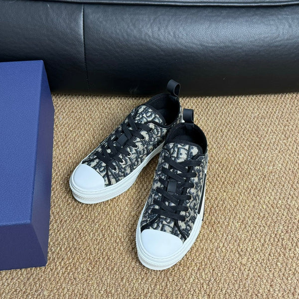 CD B23 Low-Top Sneaker White Black Oblique Jacquard Fabric