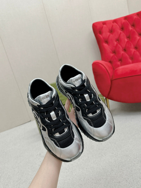 GG RIPPLE TRAINER ARGENTO CHIARO E PELLE DI AGNELLO NERA
