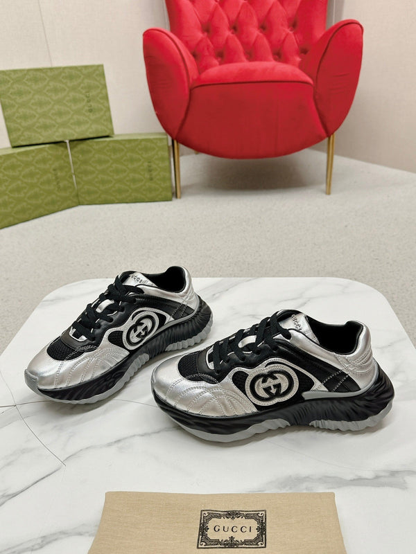 GG RIPPLE TRAINER ARGENTO CHIARO E PELLE DI AGNELLO NERA