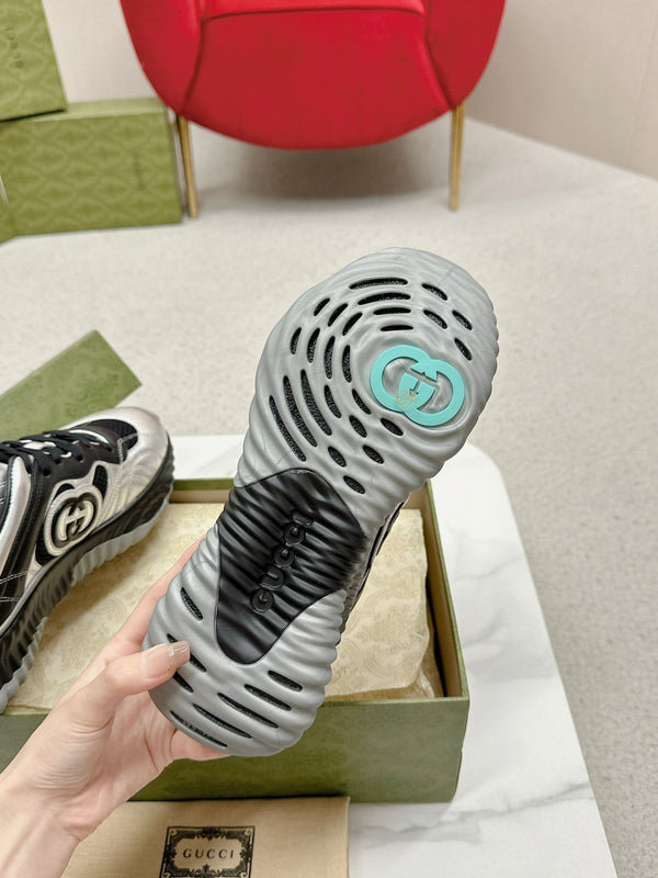 GG RIPPLE TRAINER ARGENTO CHIARO E PELLE DI AGNELLO NERA