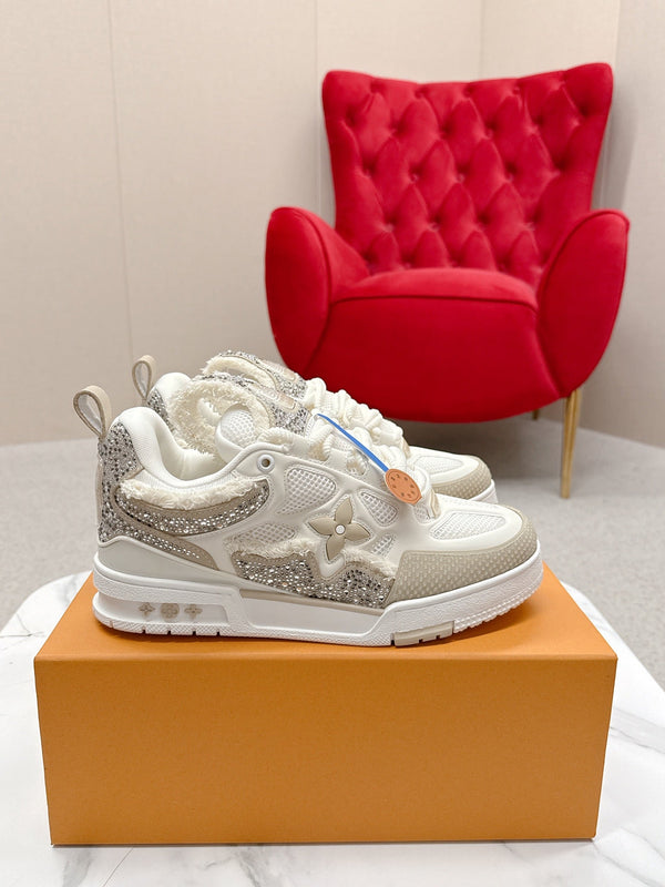 LV Trainer Sneaker White Beige Metallic Grained Metallic Calf Leather 528549