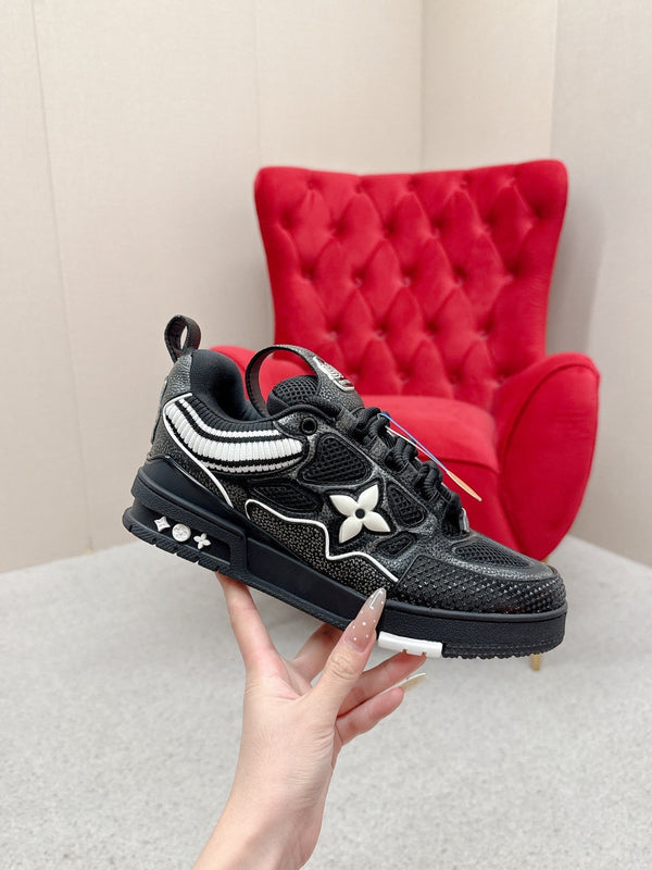 LV Trainer Sneaker Black White Cowhide and Mesh 528557