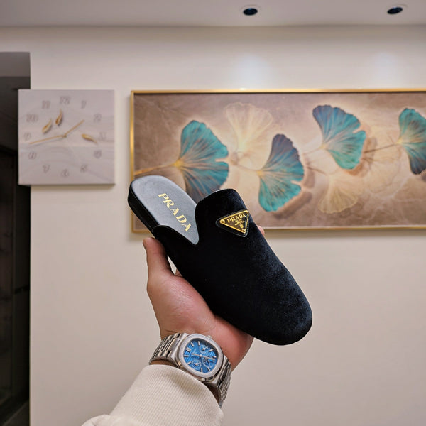 Prad 26s Square Toe Slippers In Black Velvet