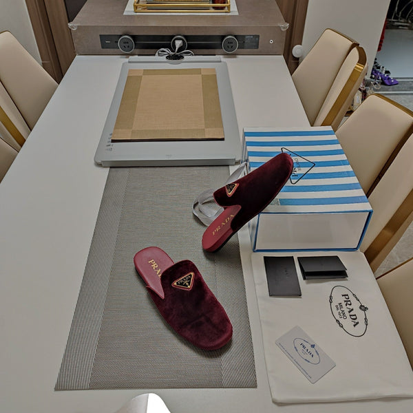 Prad 26s Square Toe Slippers In Burgundy Velvet