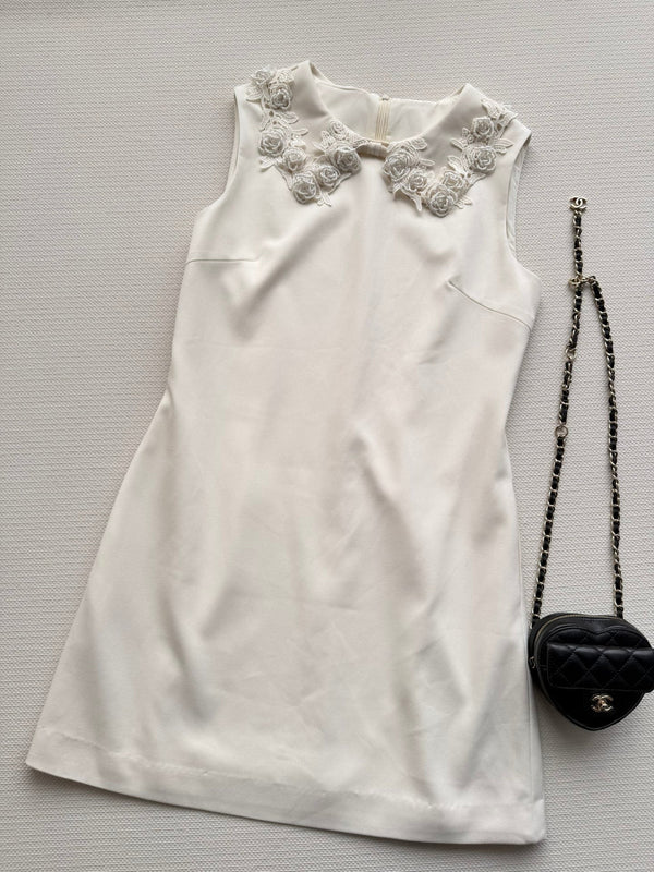 CC 26SS Robe sans manches Blanche Polyester 352964