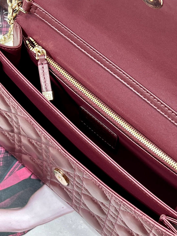 MY CD 24 BORSA CON MANICO IN PELLE DI AGNELLO BORDEAUX