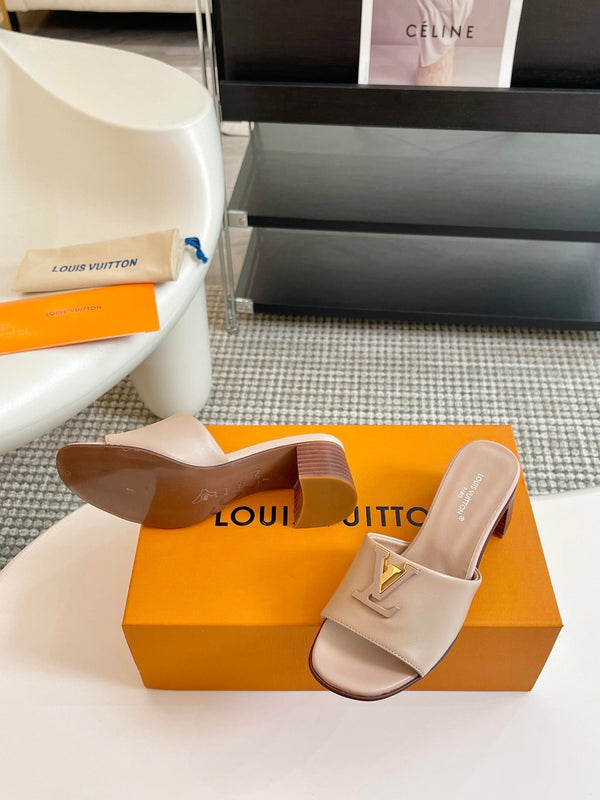 lv capri mule 45mm in pelle di vitello beige