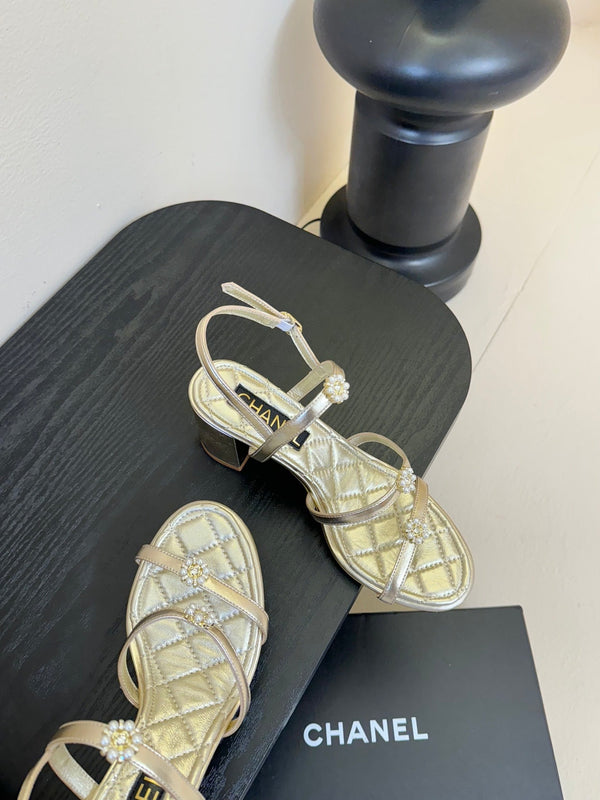 CC 25SS 3 Flowers Heel Sandals 60mm Gold Metallic Sheepskin 351433