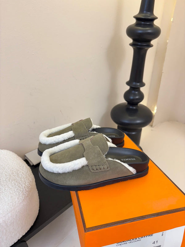 HM slippers birkenstocks olive green suede 478433