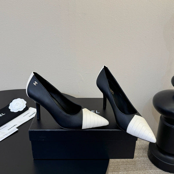 CC 26ss Pump Black White Lambskin 835695