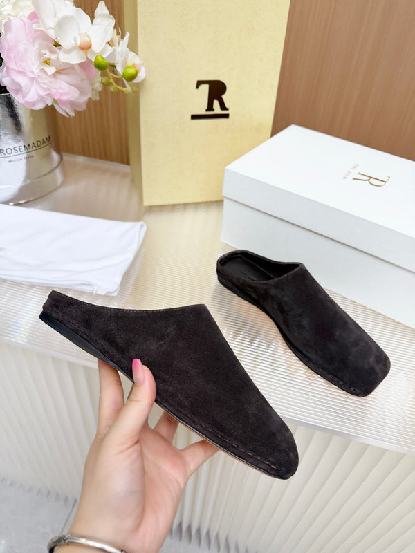 The Row Piper Slide Coffee Suede 707517